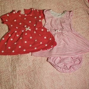 2 Carter's Baby summer dresses set